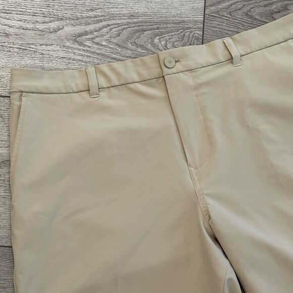 Mizzen & Main Helmsman Mens 38 X 8 Performance Shorts Khaki Golf Preppy - Picture 2 of 5